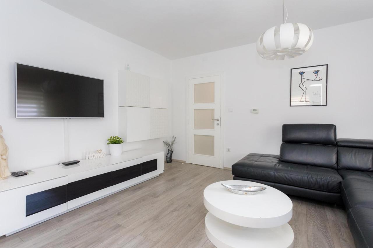 Apartman Laura كرك المظهر الخارجي الصورة