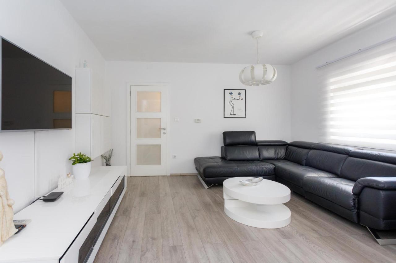 Apartman Laura كرك المظهر الخارجي الصورة